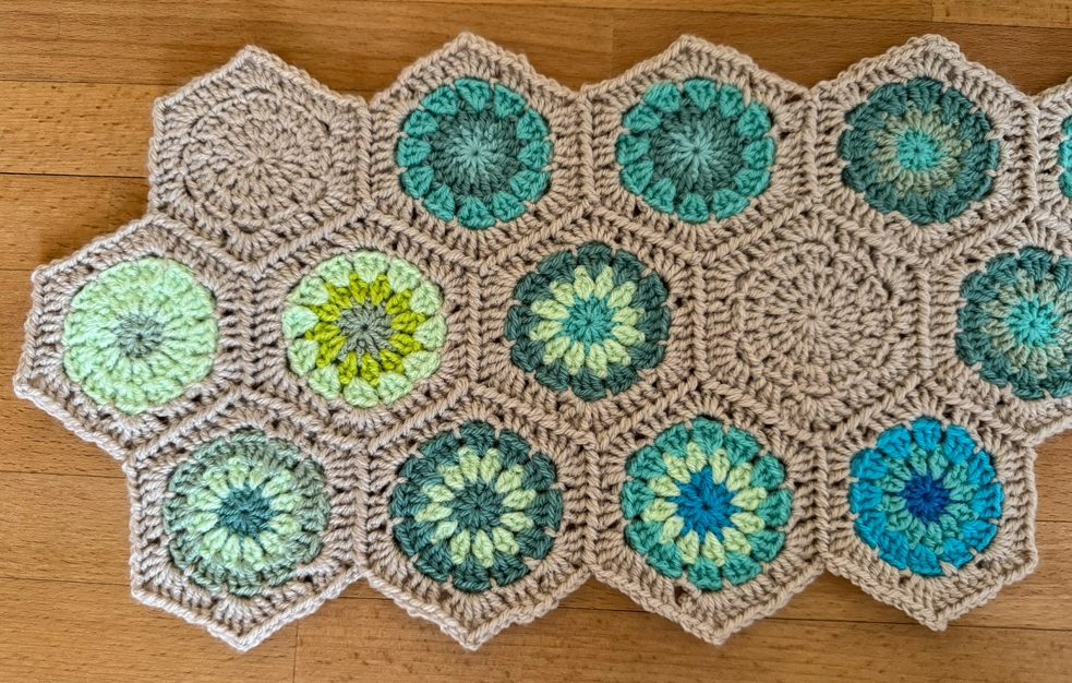 'Spring Green' hexagons in early February